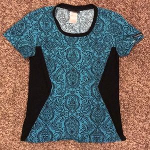 Cherokee blue and black paisley print scrub top XS